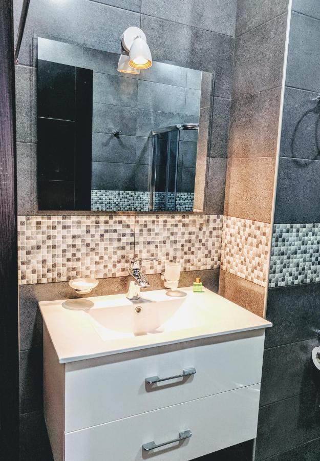 Hotel 5 Rooms Tbilisi Luaran gambar